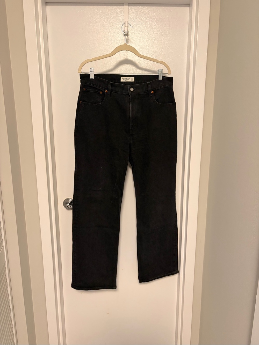 Abercrombie & Fitch High-Rise Black Women's Jeans